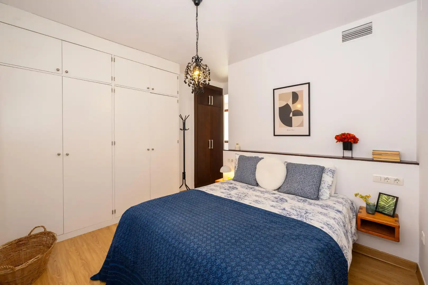 Dormitori de Dúplex en venda en Granada amb Aire condicionat i Terrassa