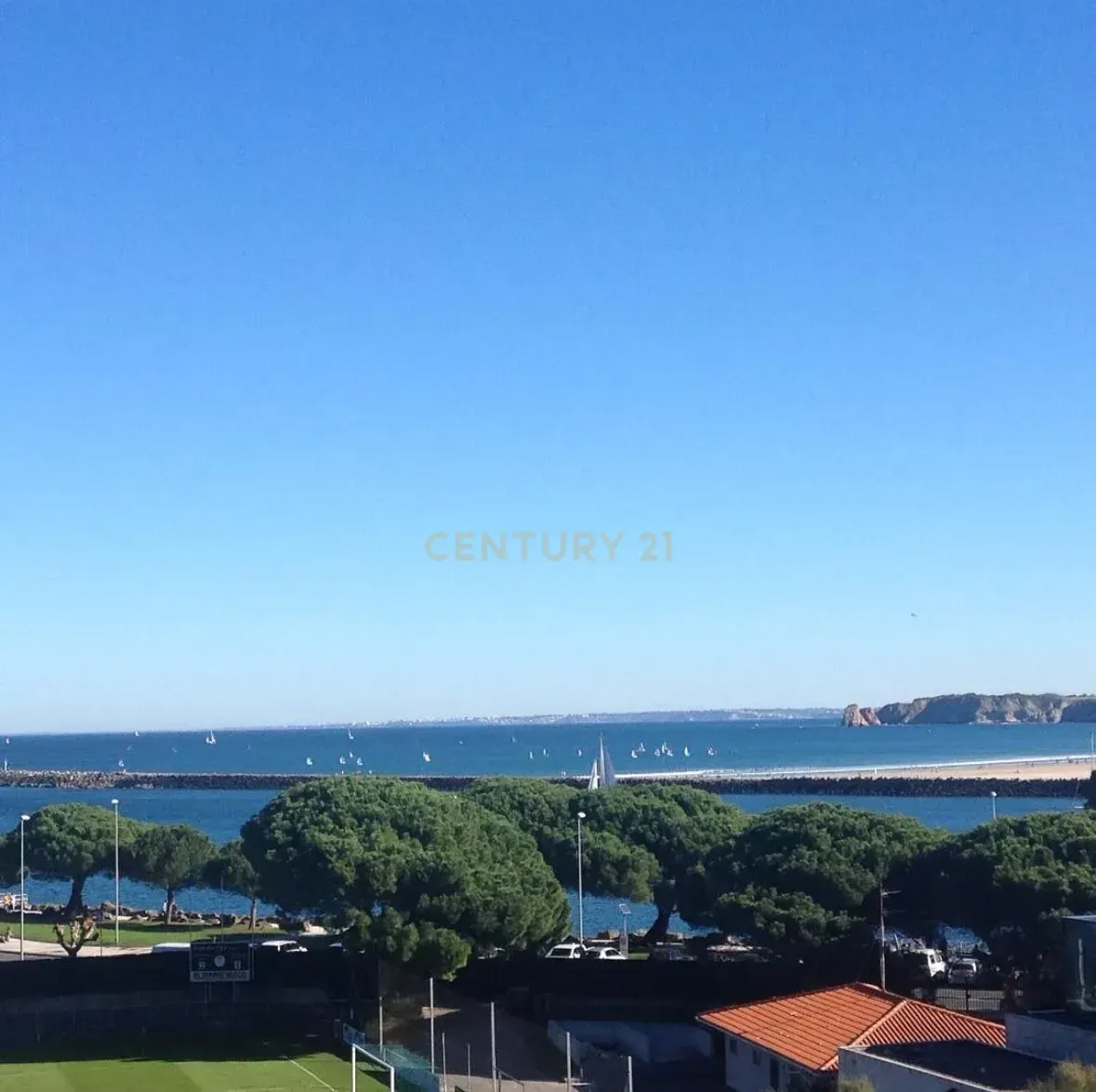 Vista exterior de Pis en venda en Hondarribia amb Terrassa