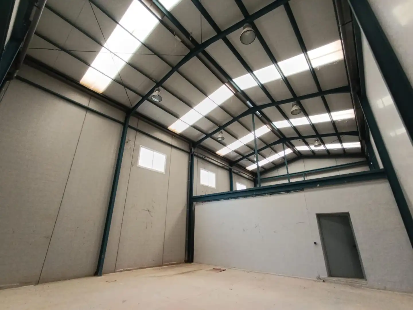 Industrial building for sale in Calle Peral 10, imagen 18