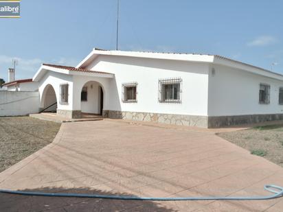 Exterior view of House or chalet for sale in Chiclana de la Frontera  with Terrace