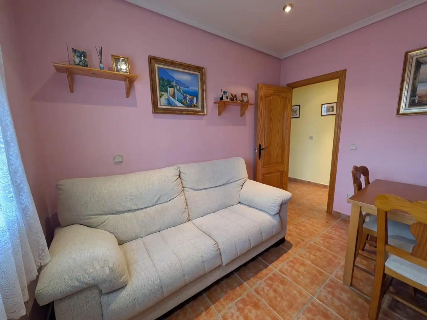 Sala d'estar de Casa o xalet en venda en Pezuela de las Torres amb Calefacció, Jardí privat i Traster