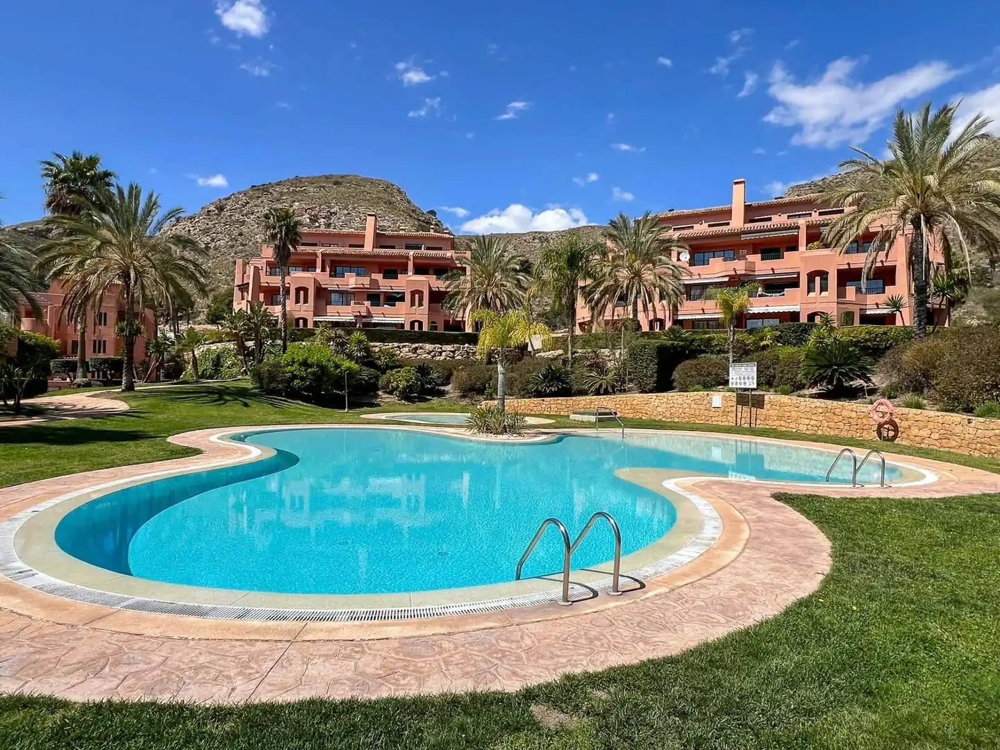 Apartment with pool for sale in Golf Bahía, imagen 58