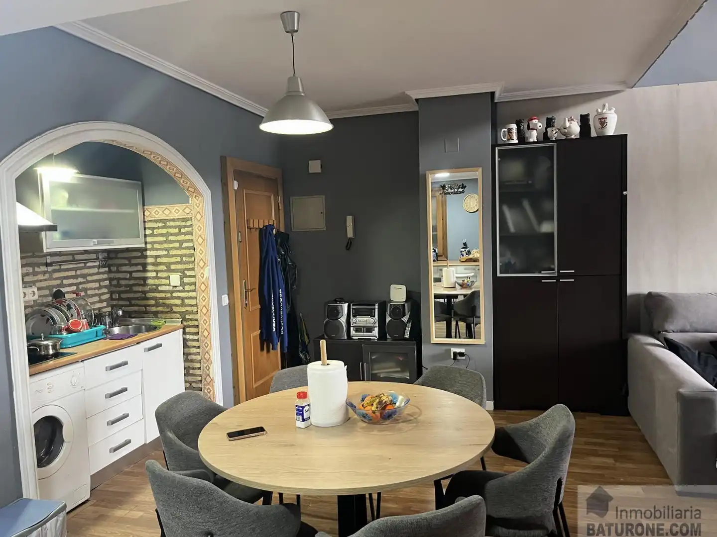 Dúplex en venta en León Herrero - Bahía sur