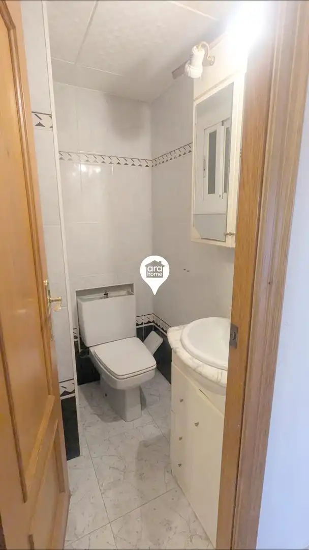 Bathroom of Flat for sale in Mataró  with Terrace