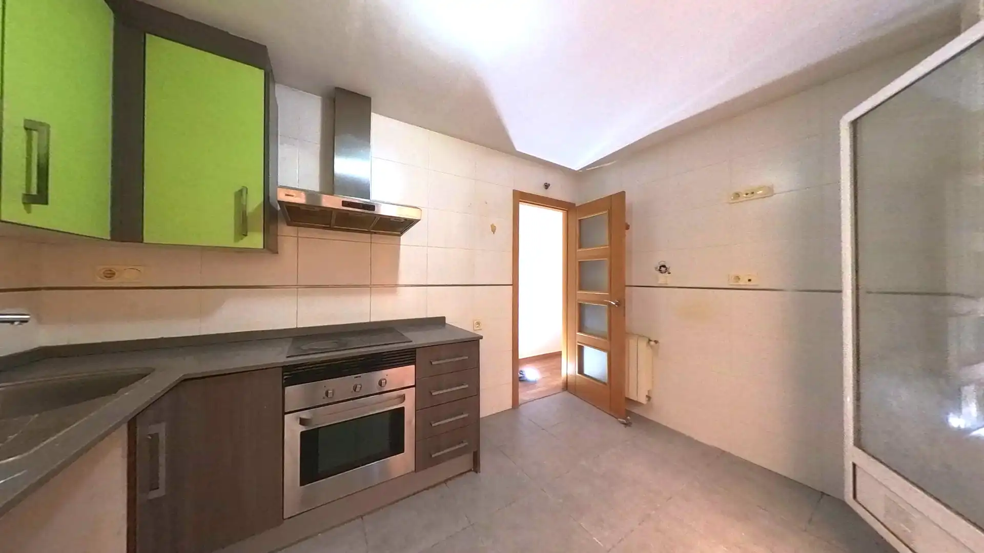 Cocina de Piso en venta en Almansa con Calefacción, Parquet y Terraza