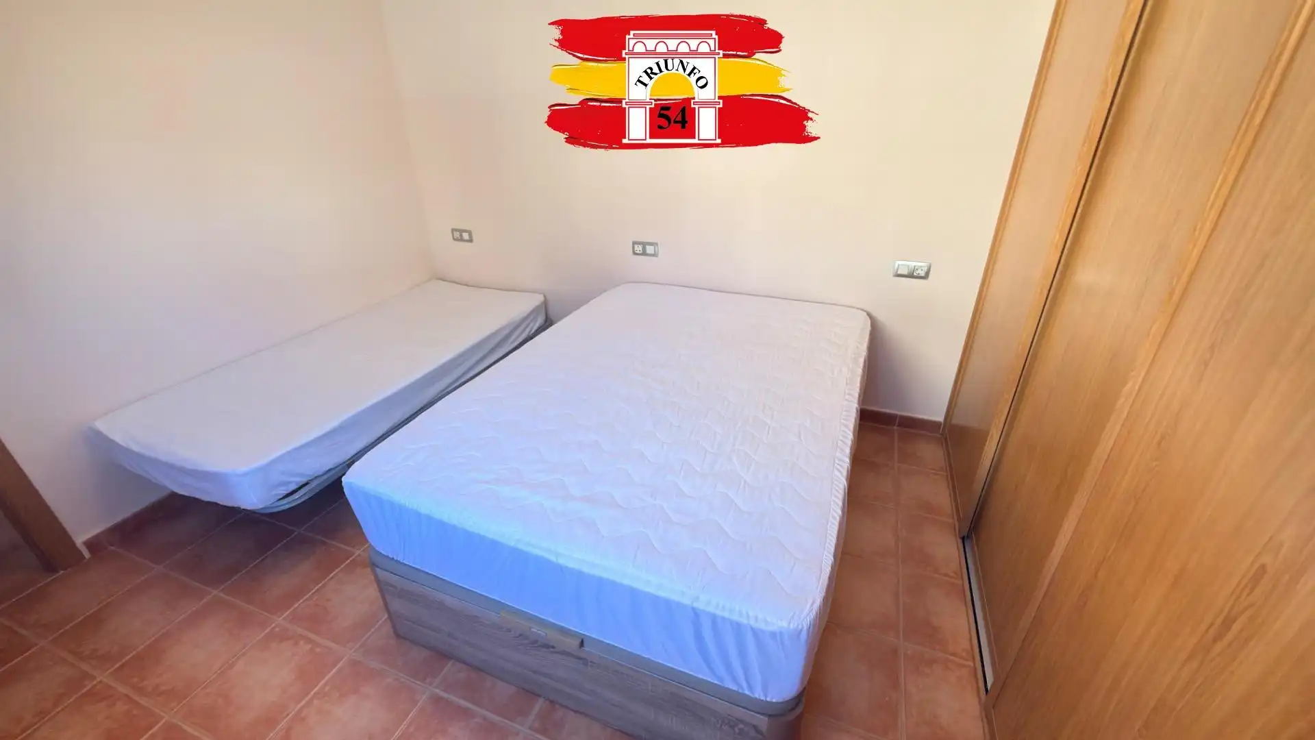 Habitación de Casa adosada en venta en Pilar de la Horadada con Aire acondicionado, Jardín privado y Amueblado