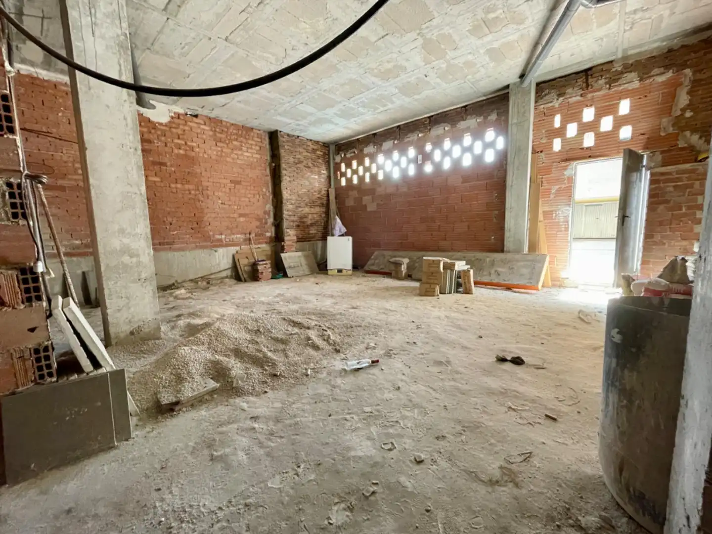 Business premises for sale in Pedanías Este, imagen 4