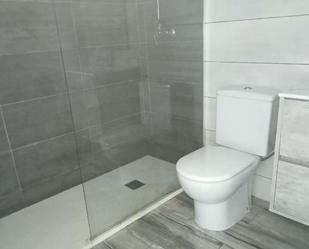 Bathroom of Apartment for sale in Peñíscola / Peníscola  with Air Conditioner, Terrace and Alarm