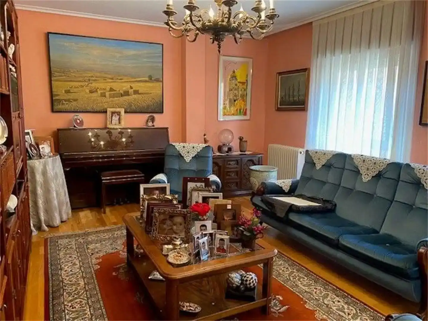 Sala de estar de Piso en venta en Lardero con Aire acondicionado, Jardín privado y Parquet