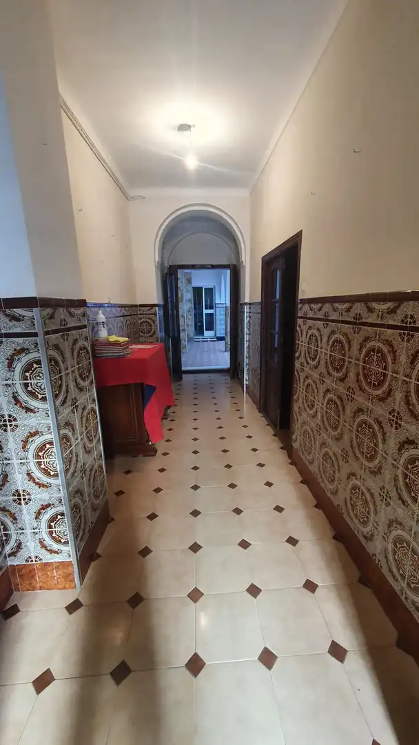 Casa amb terrassa en venda a Fernán-Núñez, imagen 3