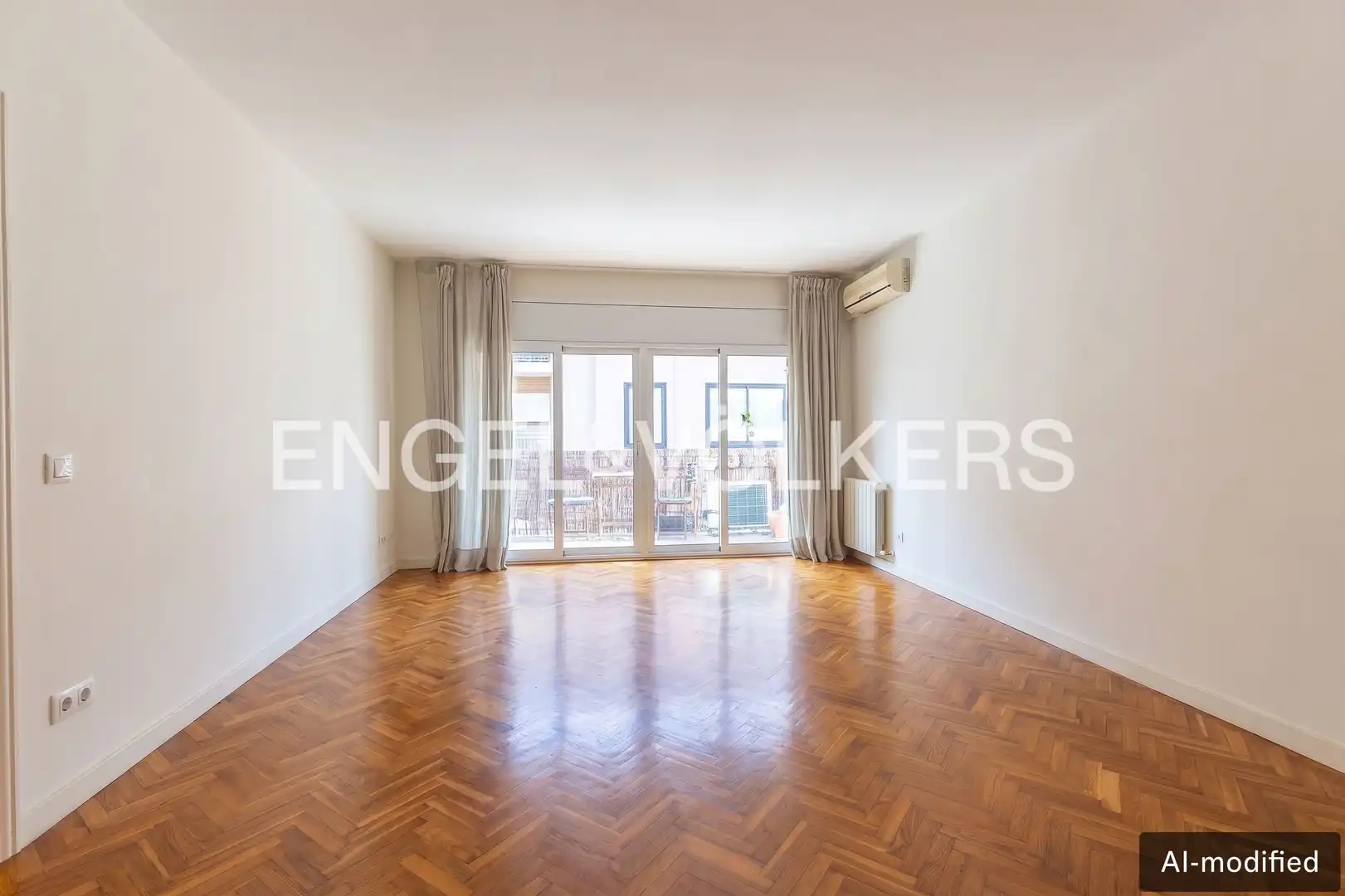 Appartamento con terrazza in vendita a Gràcia, imagen 2