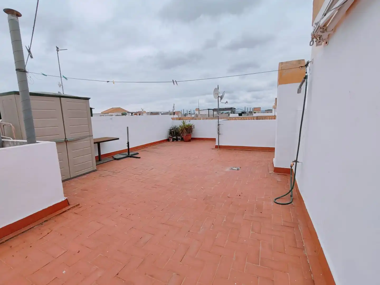 Bungalow con piscina en venta en Zona Carrefour - Urbanizaciones, imagen 28