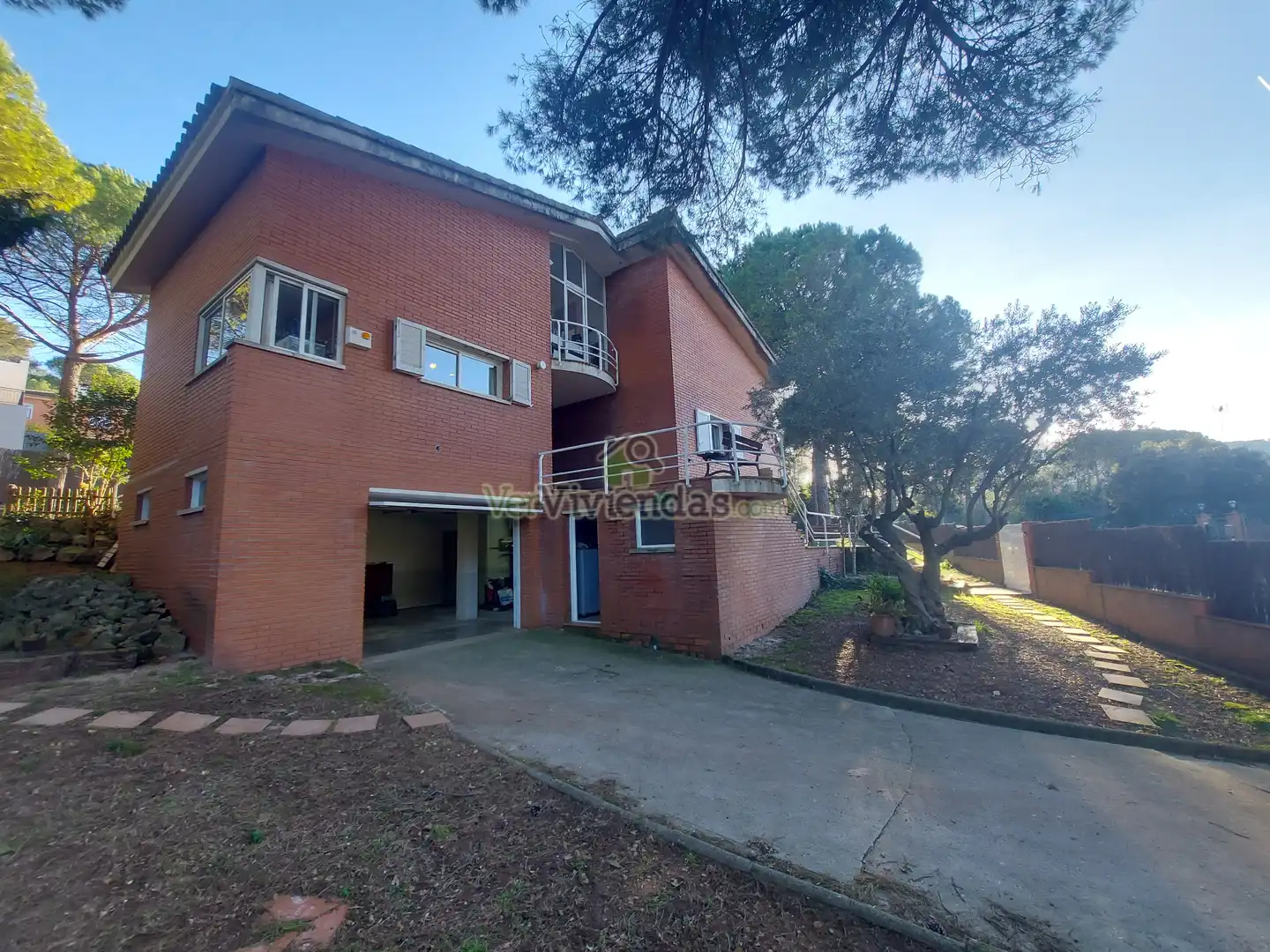 Vista exterior de Casa o chalet en venta en Begues con Calefacción, Jardín privado y Terraza