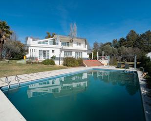 Swimming pool of House or chalet for sale in Fuente del Fresno  with Air Conditioner, Heating and Private garden