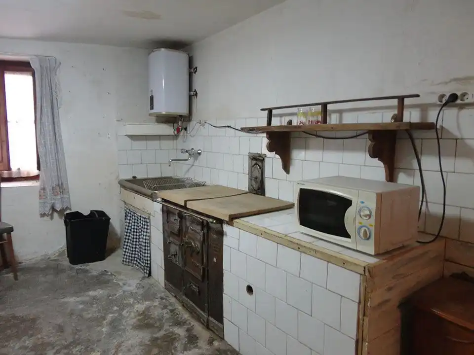 Kitchen of Houses for sale in Salas de los Infantes  with Heating and Furnished