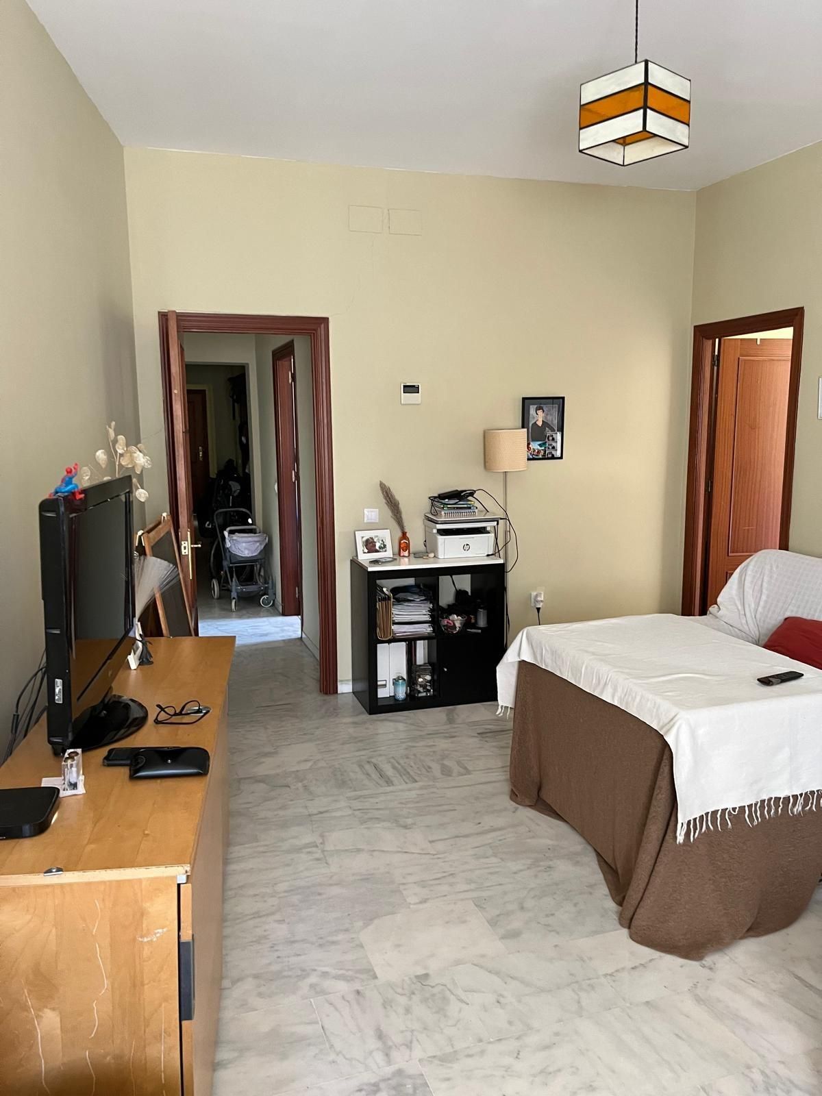 Bedroom of Flat for sale in  Sevilla Capital  with Air Conditioner