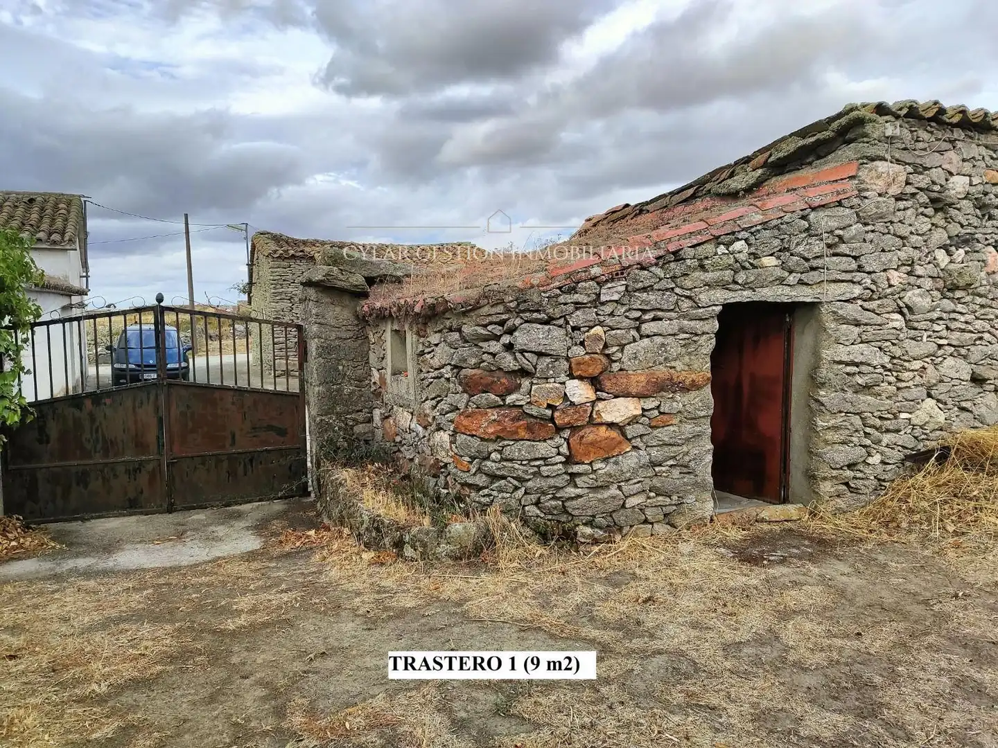 Houses for sale in La Mata de Ledesma  with Heating, Private garden and Storage room