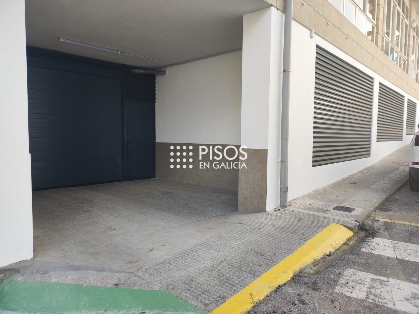 Garage for sale in Fonte do Ouro , Adina - Portonovo