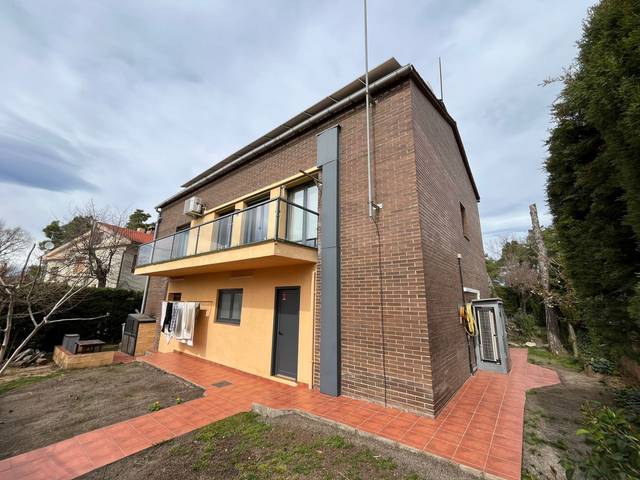Casa-chalet en Venta en Olius