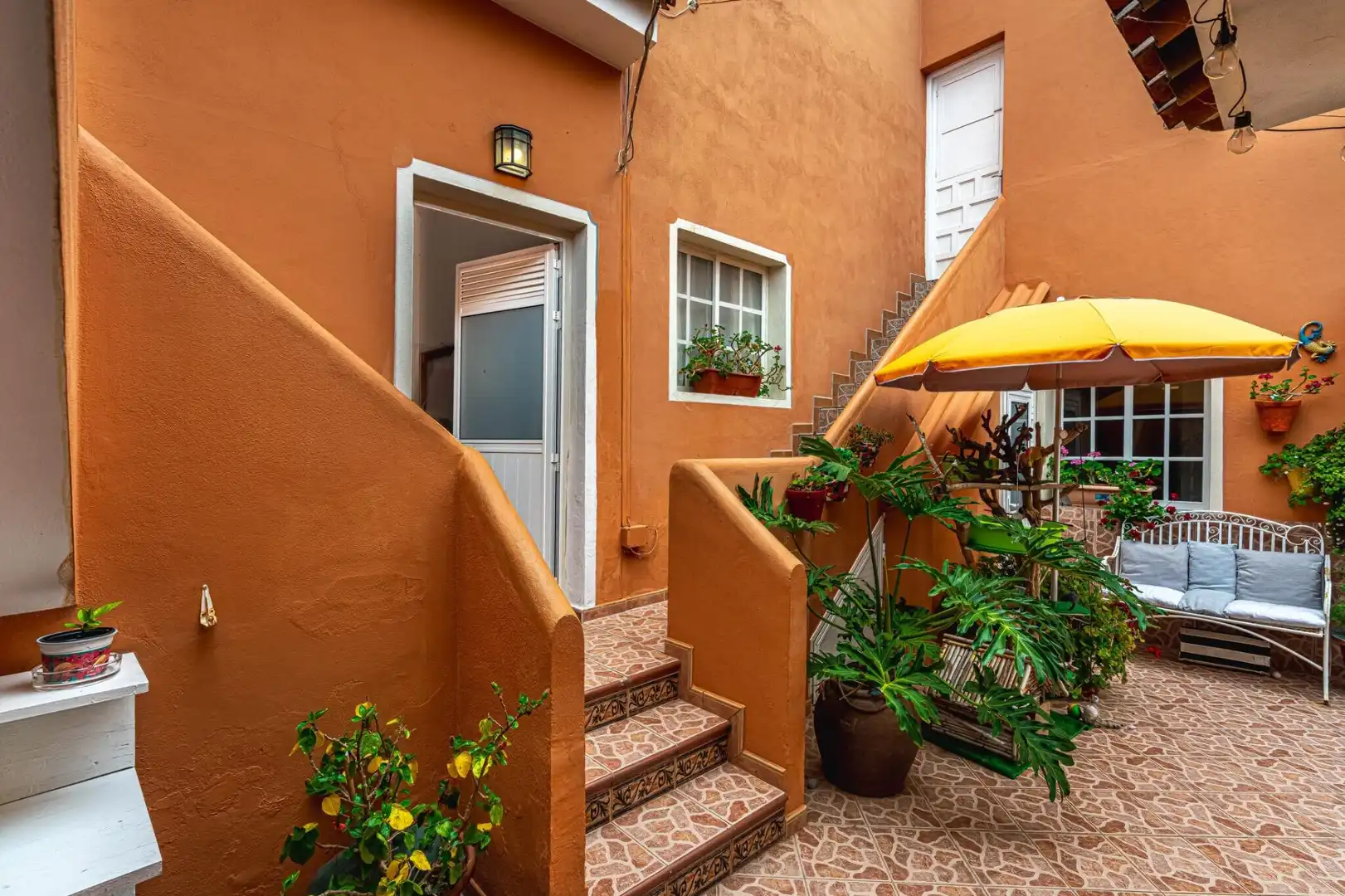 Vista exterior de Casa o chalet en venta en San Juan de la Rambla con Terraza, Trastero y Amueblado