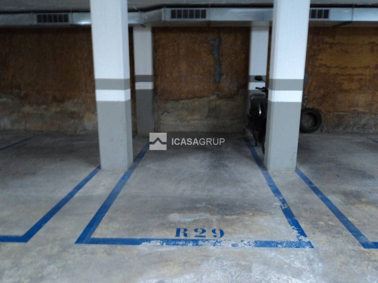 Parking of Garage for sale in Rubí