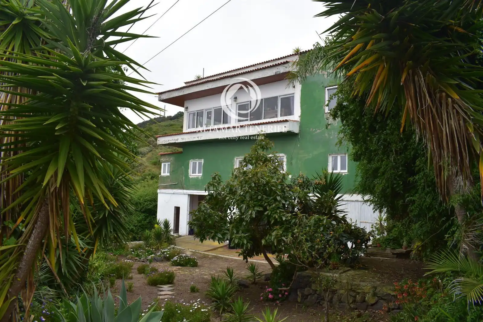 Vista exterior de Casa o xalet en venda en Icod de los Vinos amb Terrassa, Traster i Moblat