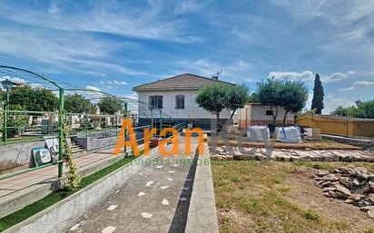 House or chalet for sale in Colmenar de Oreja  with Air Conditioner, Heating and Private garden