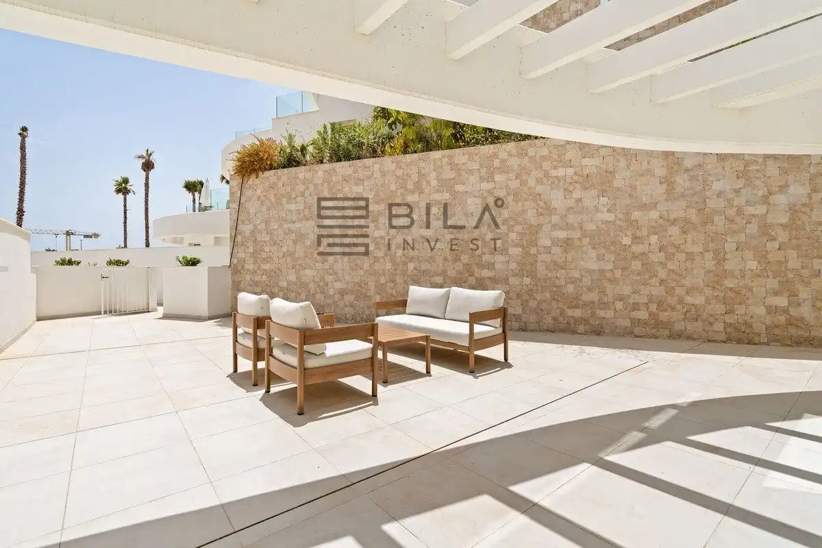 Wohnung mit Pool zum Verkauf in Urb. Royal Palms, imagen 3