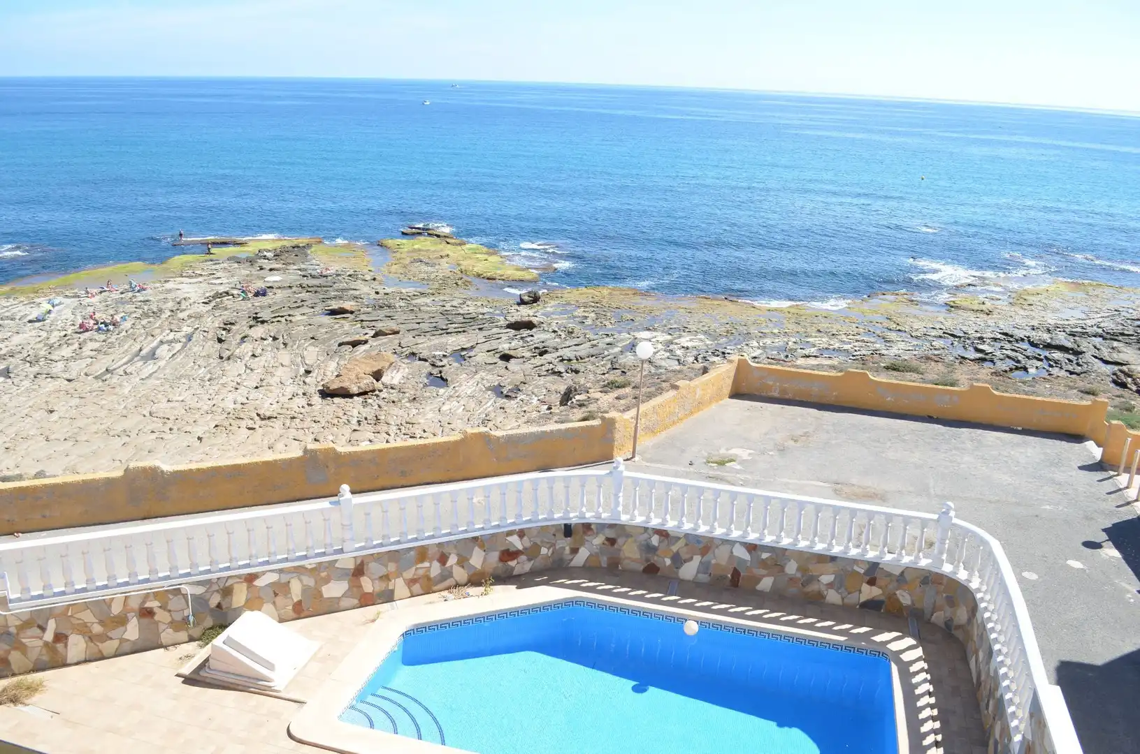 Piscina de Casa o xalet en venda en Torrevieja amb Aire condicionat, Calefacció i Jardí privat