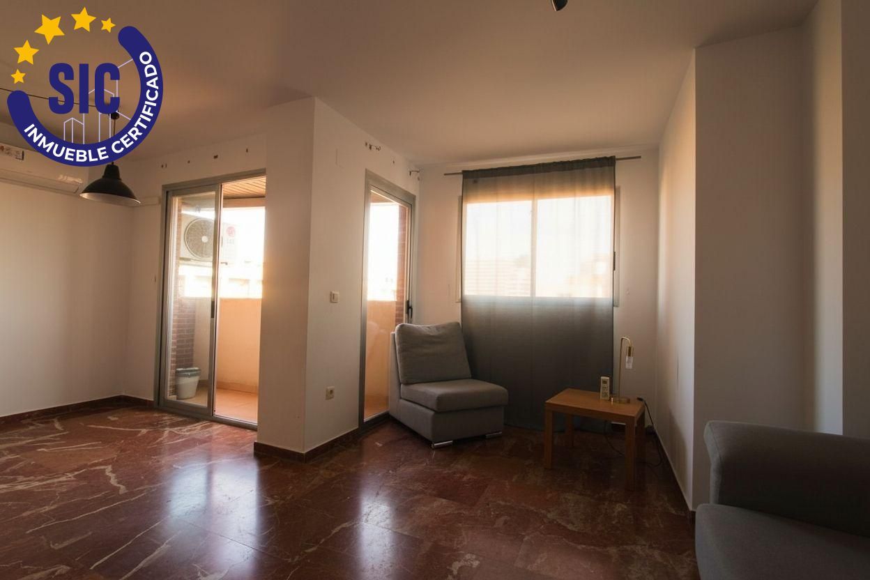 Piso en venta en Avenida AMAT GRANELL MESADO, 65, Ciutat de les Ciències i de les Arts - Justicia