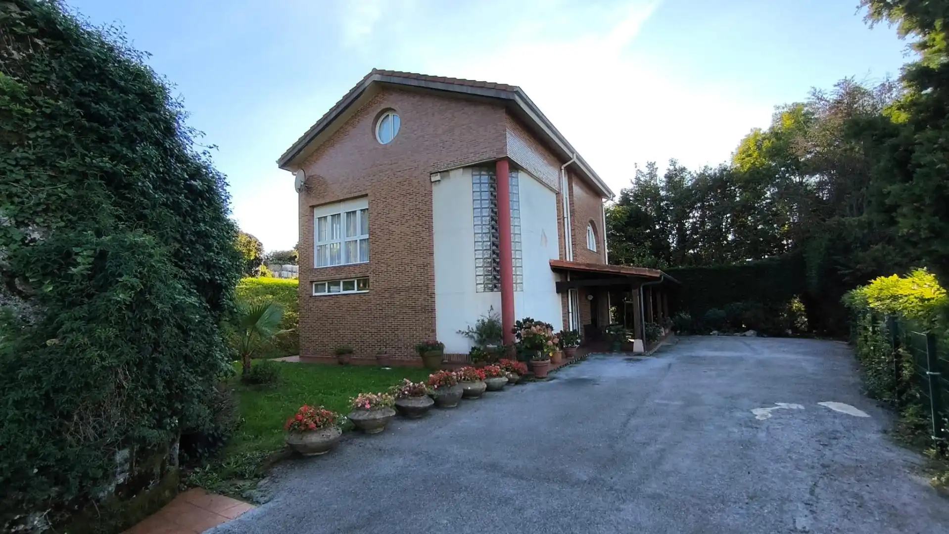 Vista exterior de Casa o chalet en venta en Santander con Calefacción, Jardín privado y Terraza