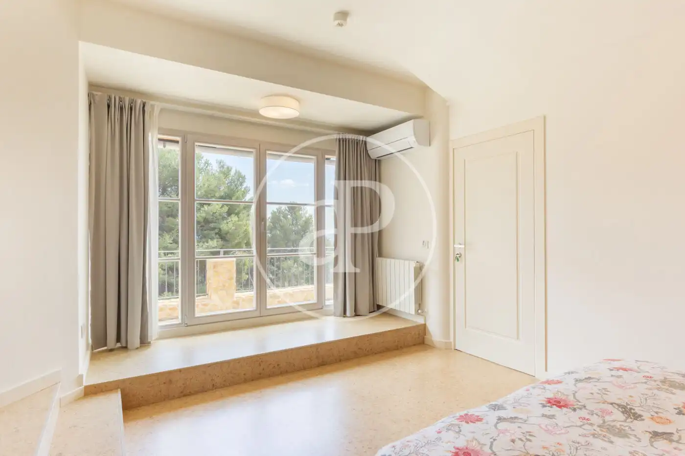 Habitación de Finca rústica en venta en Albalat dels Tarongers con Calefacción, Jardín privado y Terraza