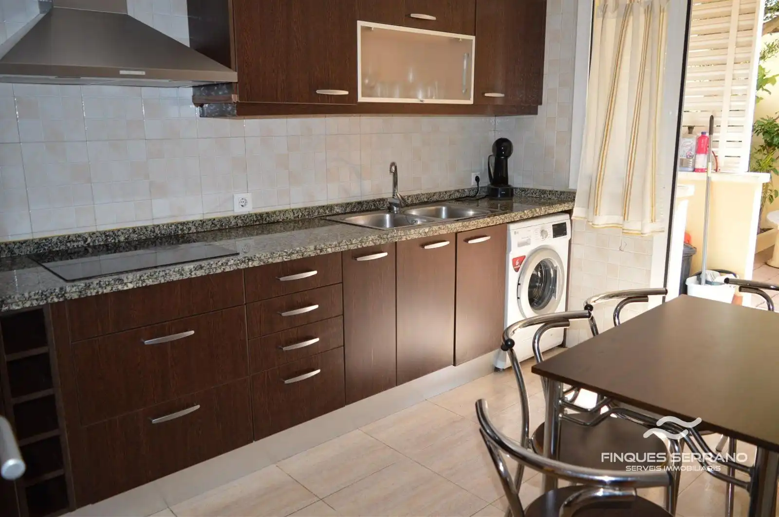 Cocina de Casa o chalet en venta en Cubelles con Terraza, Trastero y Piscina