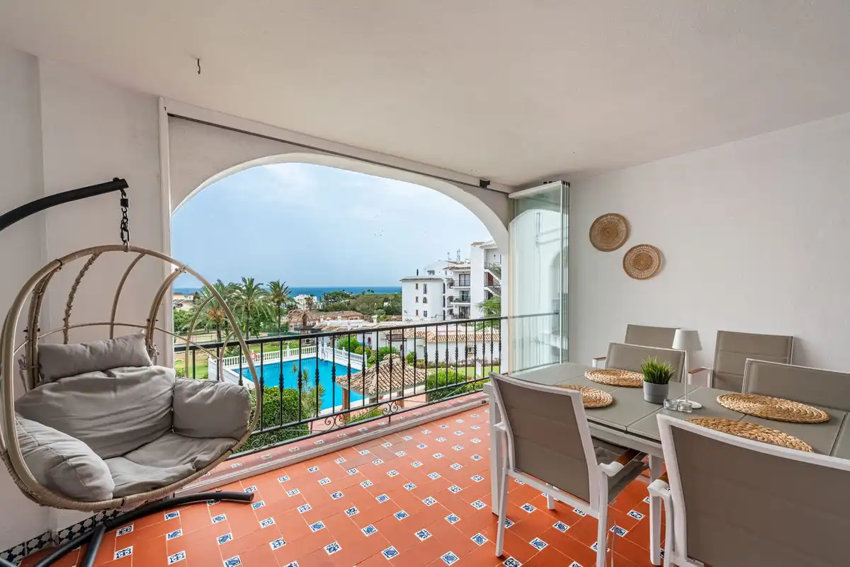 Apartamento con piscina en venta en Riviera del Sol, imagen 13