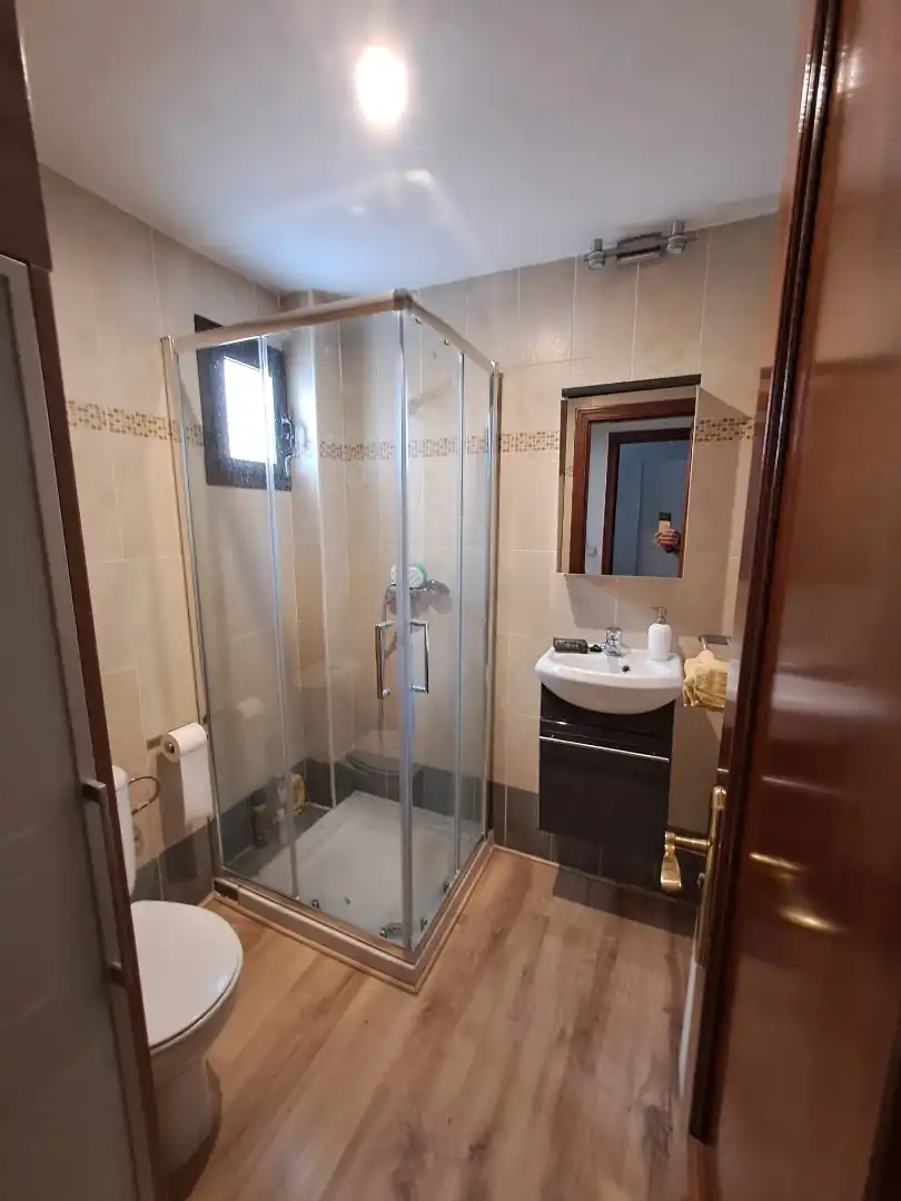 Bany de Apartament en venda en La Zubia amb Aire condicionat, Calefacció i Terrassa