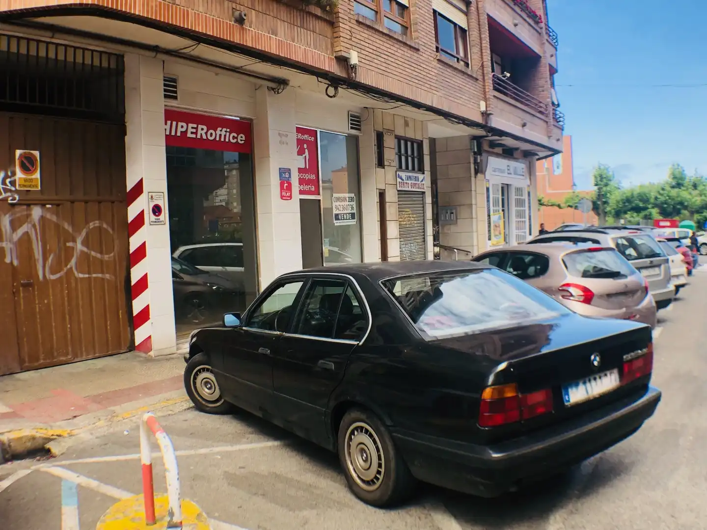 Parkplatz von Geschaftsraum zum Verkauf in Camargo