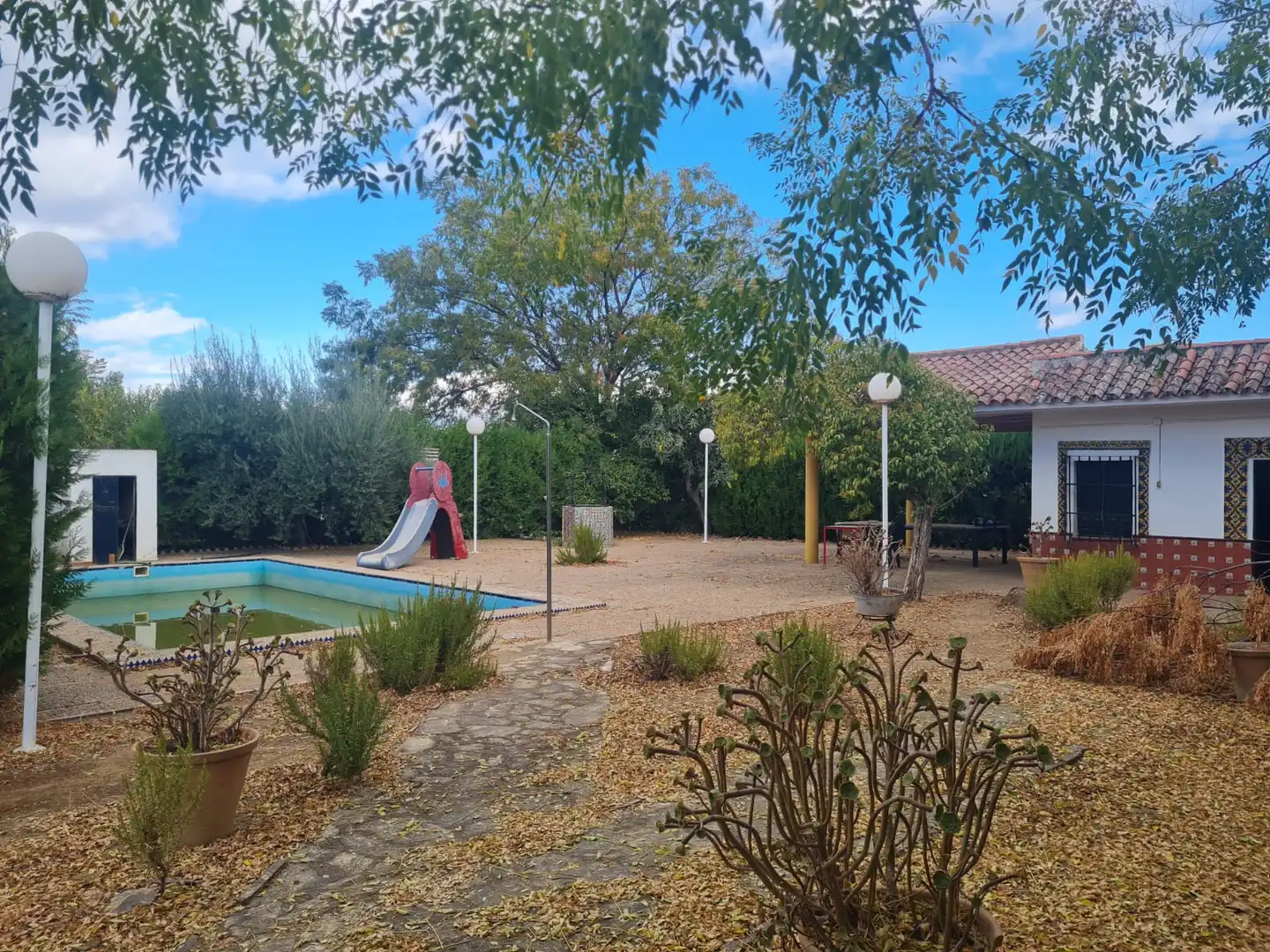 Schwimmbecken von Country house zum Verkauf in Cantillana mit Privatgarten, Terrasse und Schwimmbad