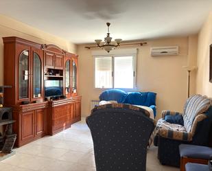 Living room of Flat for sale in Plasencia  with Heating, Furnished and Oven