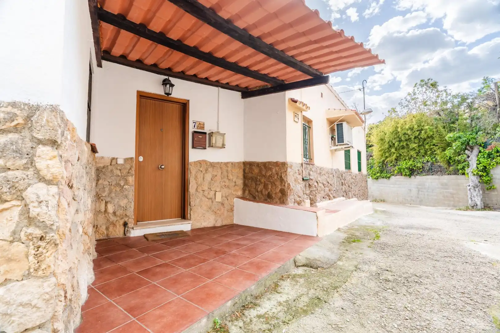 Vista exterior de Casa adosada en venda en  Tarragona Capital amb Aire condicionat