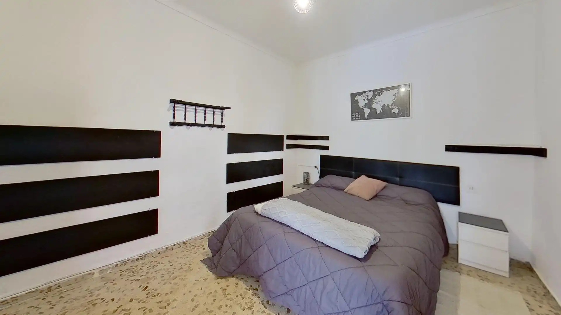 Habitación de Finca rústica en venta en Petra con Trastero y Amueblado