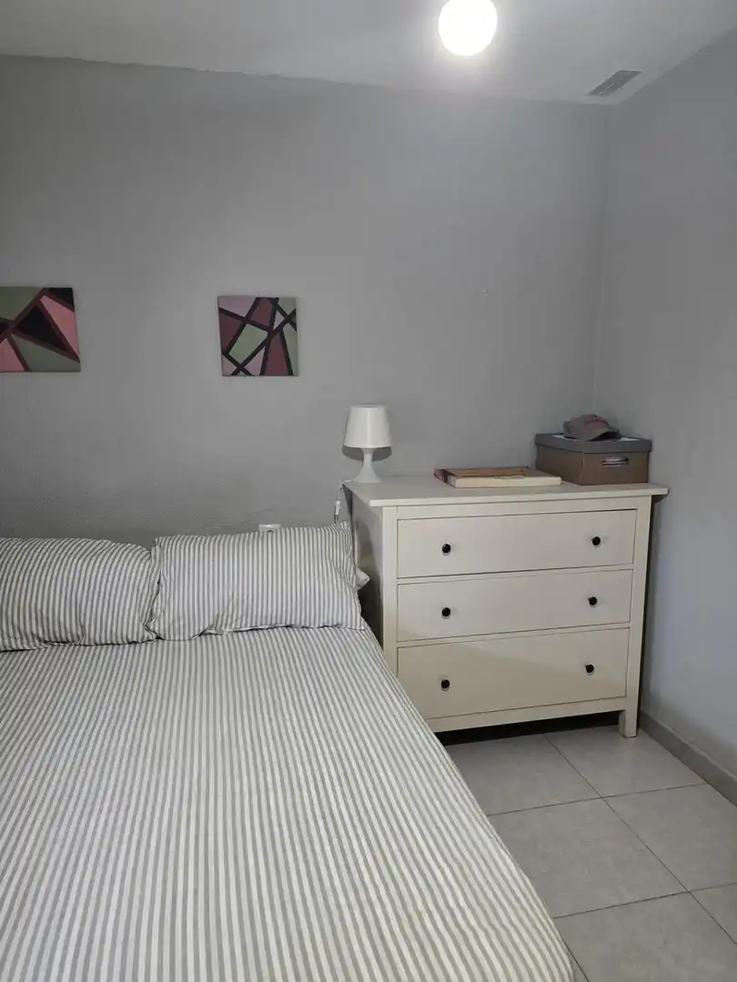 Habitación de Casa adosada en venta en Algeciras