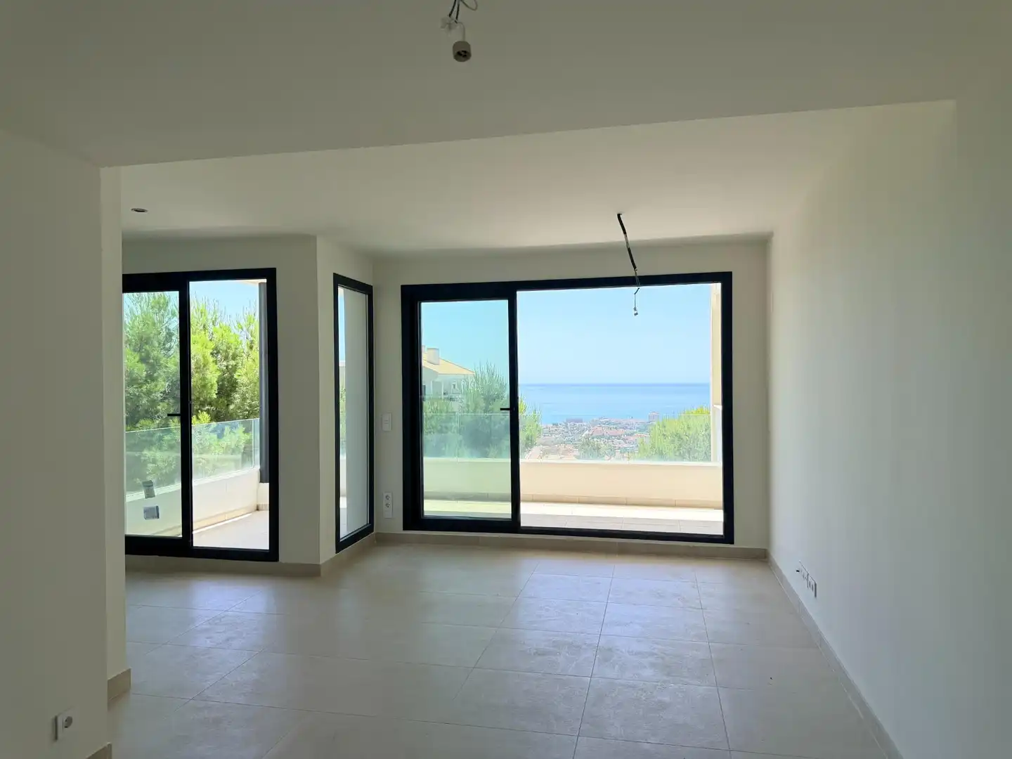 Piso con piscina en venta en Avenida Rocas Blancas 14, imagen 10