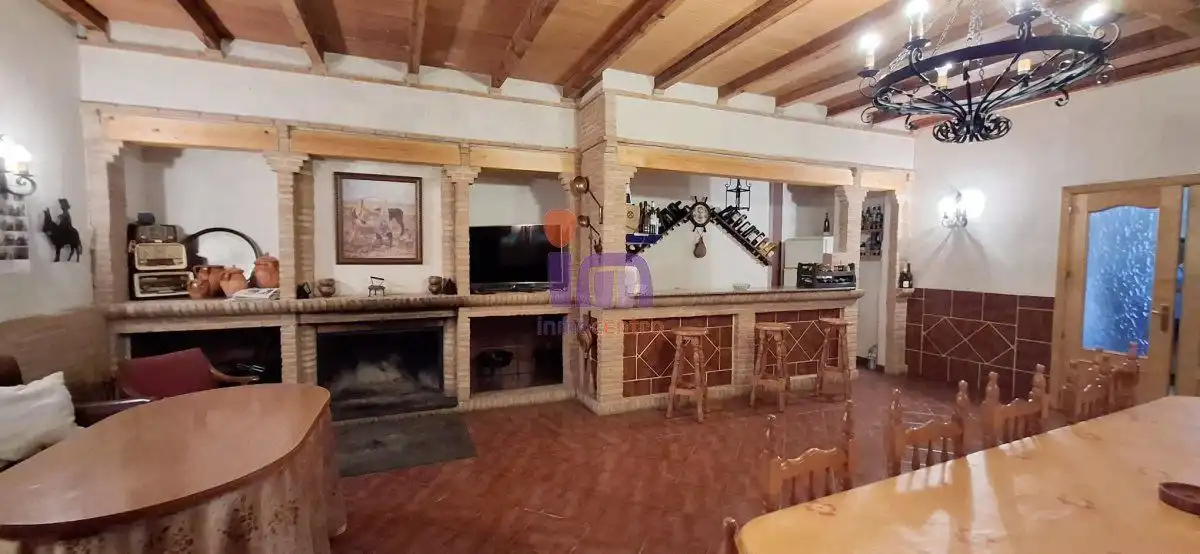 Cocina de Edificio en venta en Torrenueva