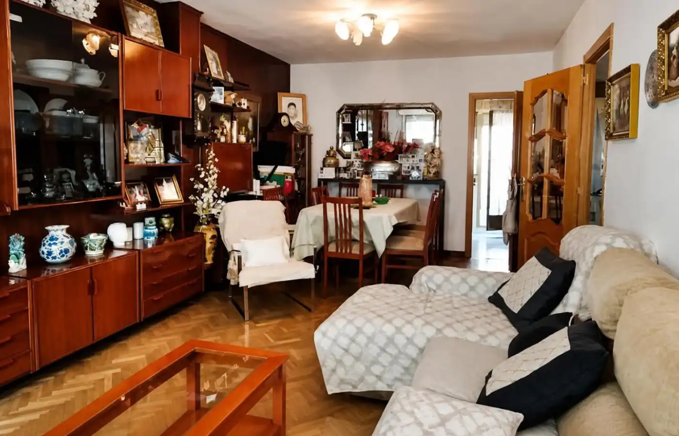 Sala d'estar de Casa adosada en venda en Daganzo de Arriba amb Aire condicionat, Jardí privat i Terrassa