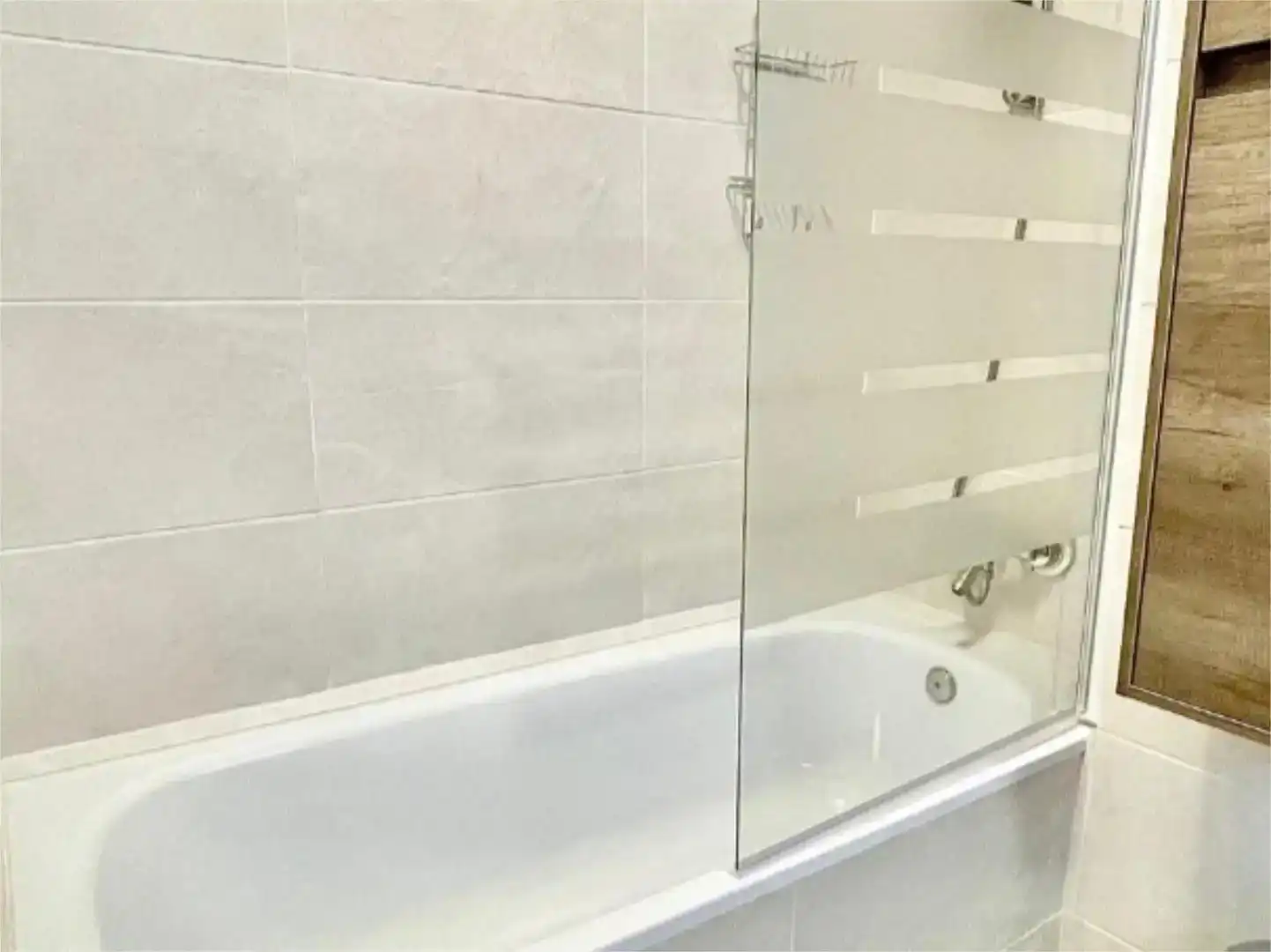 Baño de Piso en venta en Dénia con Aire acondicionado, Jardín privado y Trastero