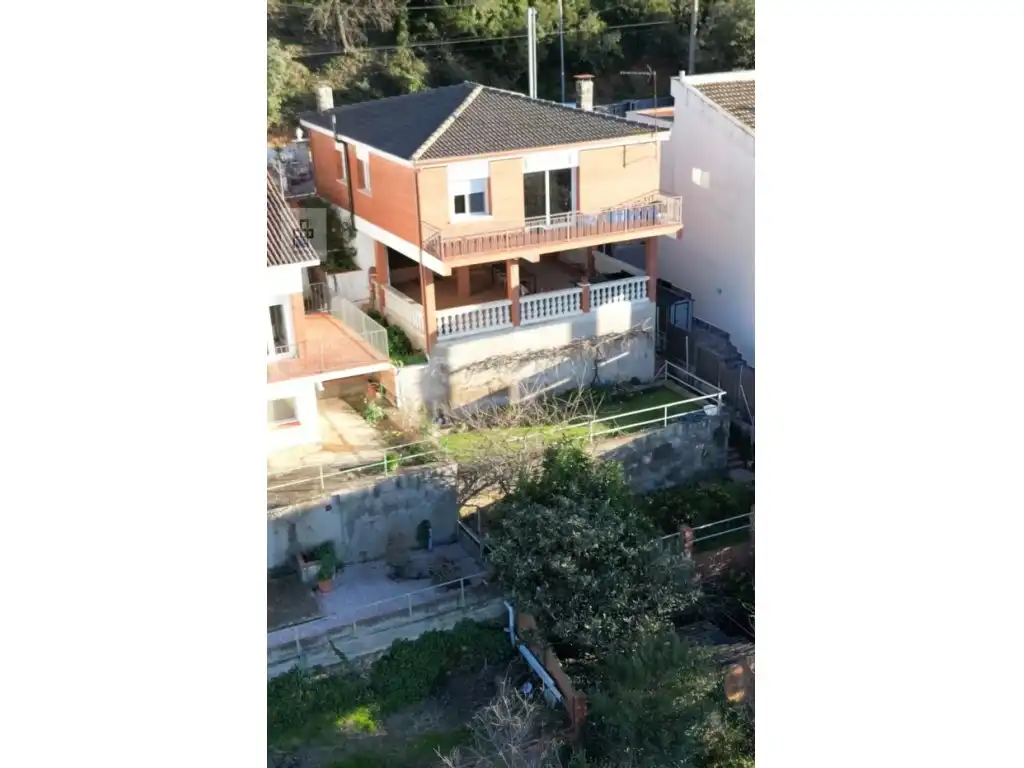 Vista exterior de Casa o chalet en venta en Torrelles de Llobregat