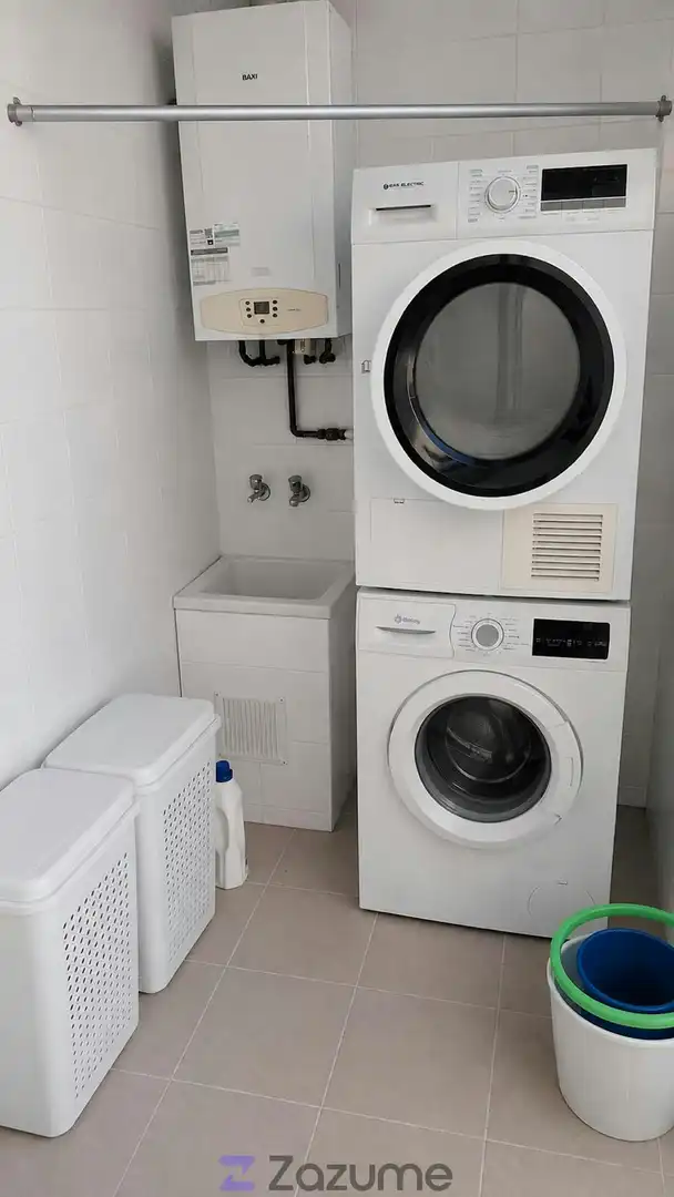 Baño de Piso de alquiler en Terrassa con Calefacción, Terraza y Amueblado