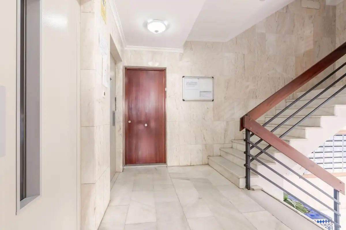 Flat for sale in Sevilla  with Air Conditioner, Heating and Private garden