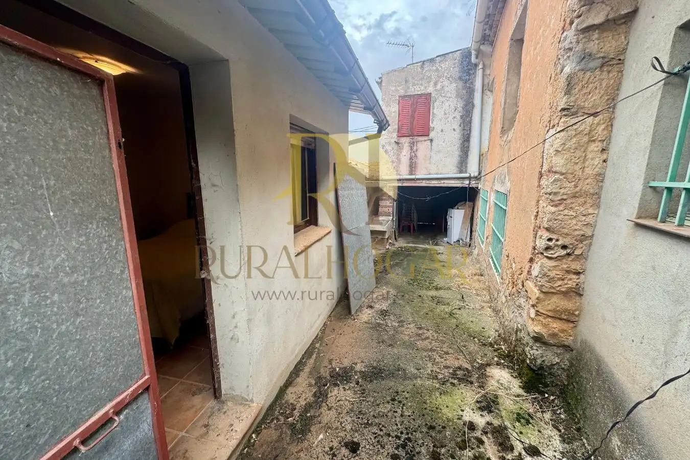 Exterior view of Houses for sale in Prados Redondos  with Storage room and Internet