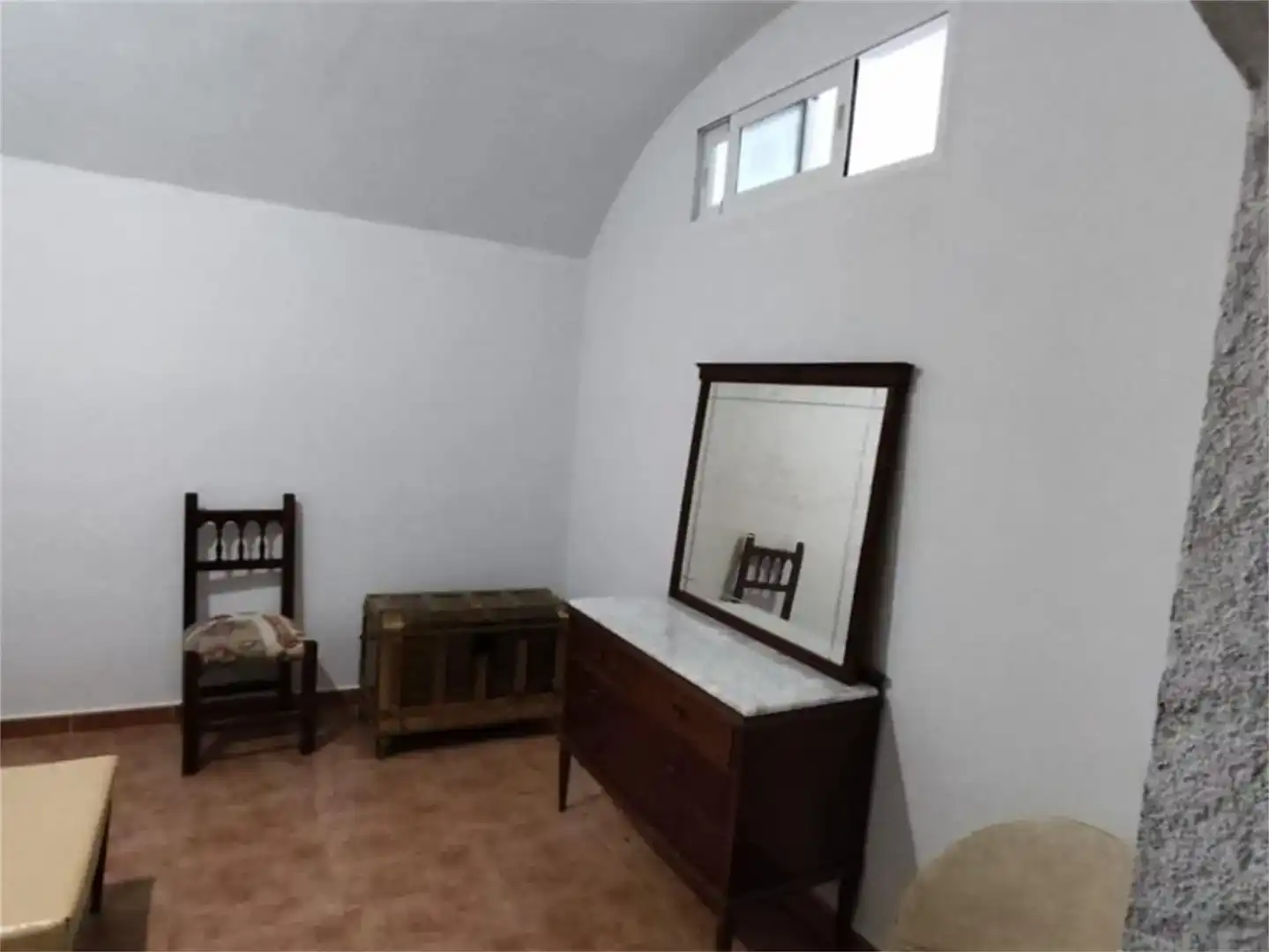 Dormitori de Casa adosada en venda en Cortes y Graena amb Traster, Moblat i Forn